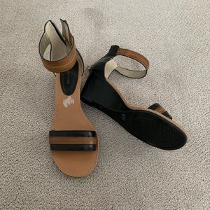 Tommy Hilfiger wedges